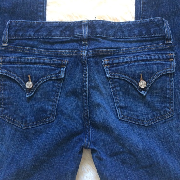 GAP Curvy Flare Jeans - Picture 5 of 6